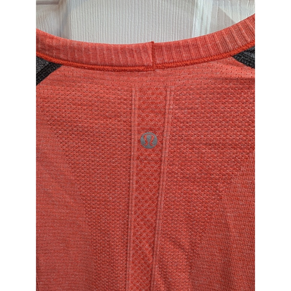 Lululemon Swiftly Tech Long Sleeve Women Coral Grey Thumbholes - Size 12 - Picture 4 of 6